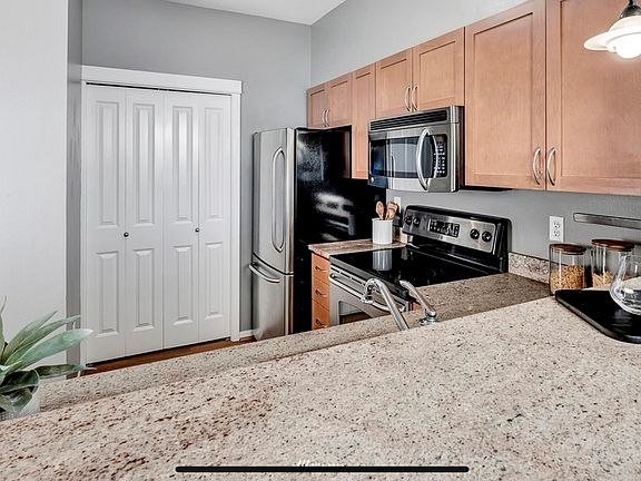 5th image of 111 108th Ave NE Unit A503