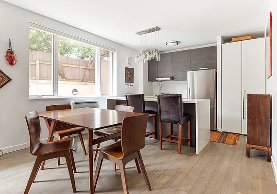 Rented by Compass | media 11