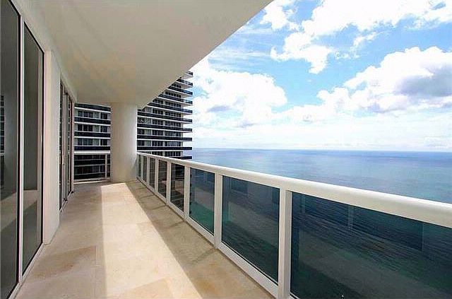 2nd image of 1850 S Ocean Dr APT 4400