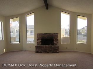 105 Los Robles St, Oxnard, CA 93035