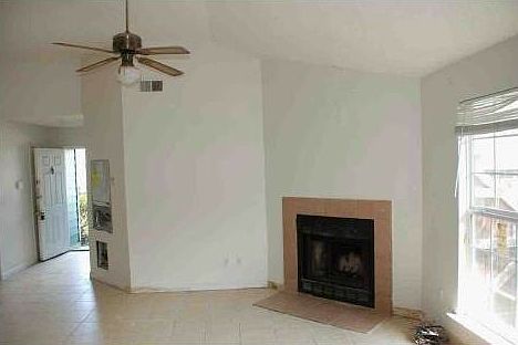 5th image of 5119 Timber Haven Ln