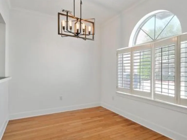 2210 Christian St #11 — Photo 3