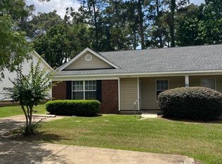 105 Cove Landing Dr, Thomasville, GA 31792