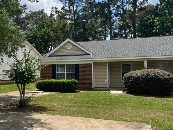 105 Cove Landing Dr