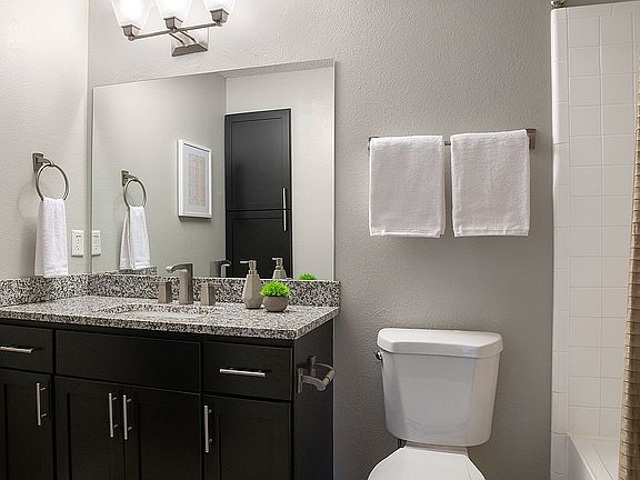 5th image of 8000 Waterford Lakes Dr #2-0237