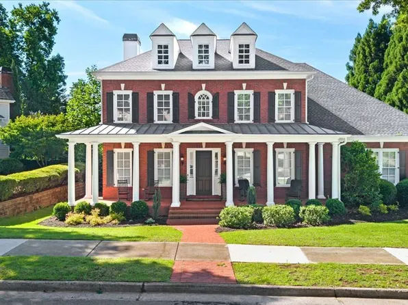 4516 Meadow Club Dr, Suwanee, GA 30024