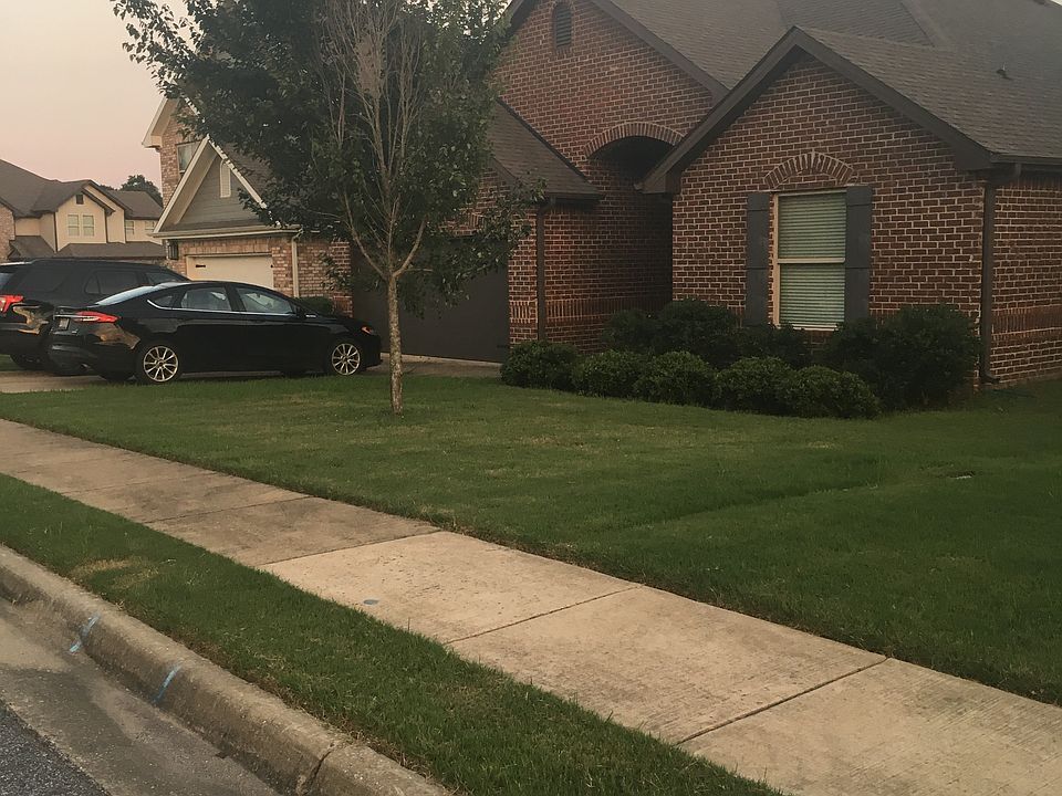 1st image of 1011 Belle Meade Blvd
