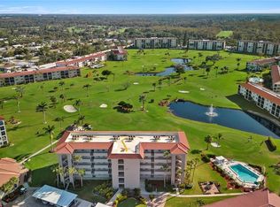 57 High Point Cir W APT 102, Naples, FL 34103
