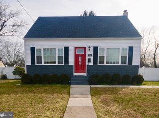 612 W Lincoln Ave, Magnolia, NJ 08049