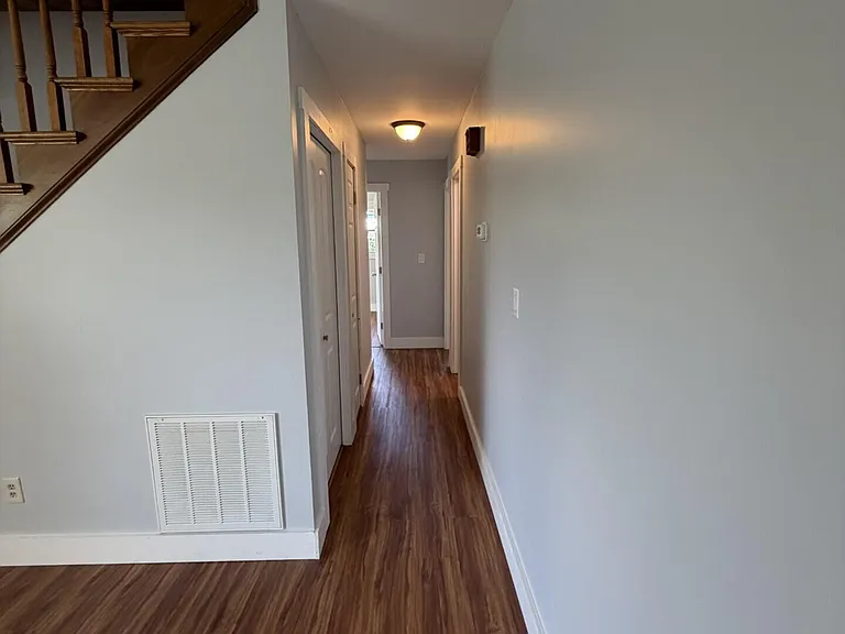 721 Wayland Dr — Photo 14