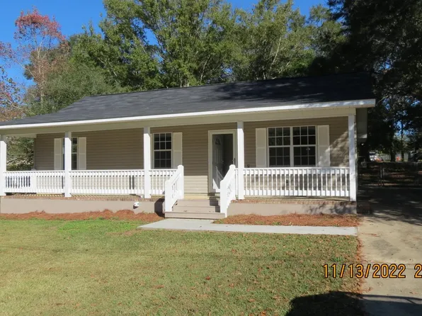 103 Lillian Ct, Opp, AL 36467