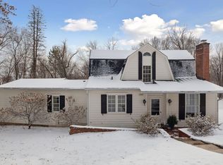 1385 Fox St, Wayzata, MN 55391