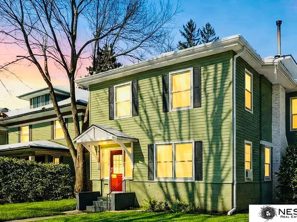 2224 A St, Lincoln, NE 68502