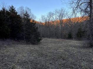 Fox Hill Dr, New Florence, MO 63363
