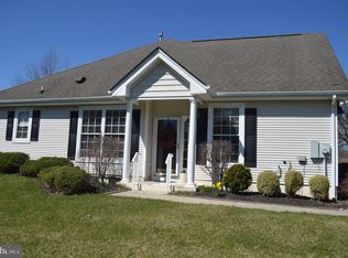 209 Burholme Dr, Hamilton, NJ 08691