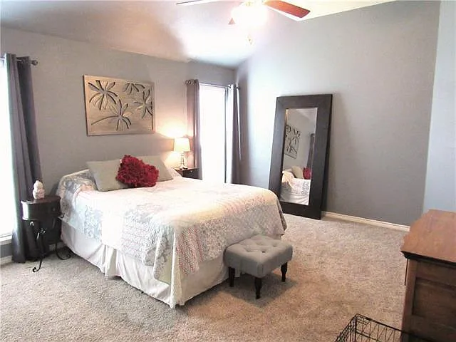 1413 Palasades Ct — Photo 17