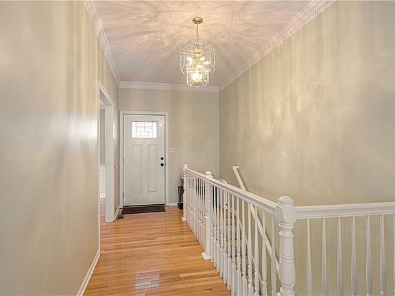 3rd image of 1707 Dunwich Dr