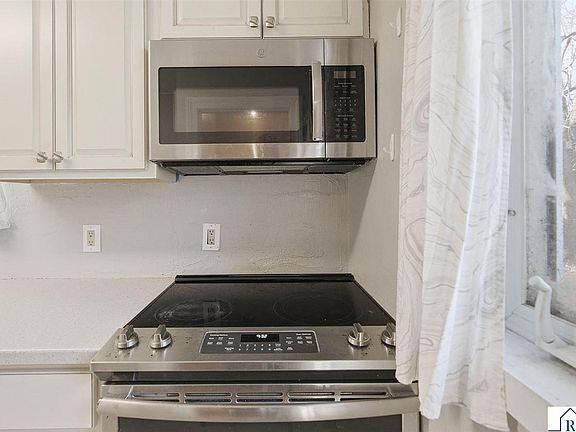 4th image of 1316 Margaretha Ave