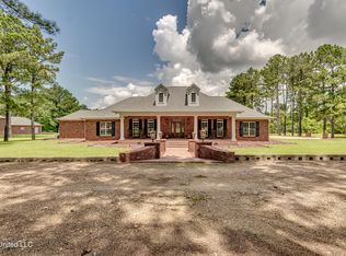 123 Lakeshire Cv, Canton, MS 39046