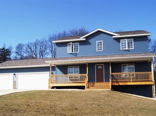 1312 Settler Trl, New Ulm, MN 56073