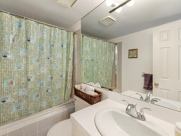 Hubbard Ln — Photo 10