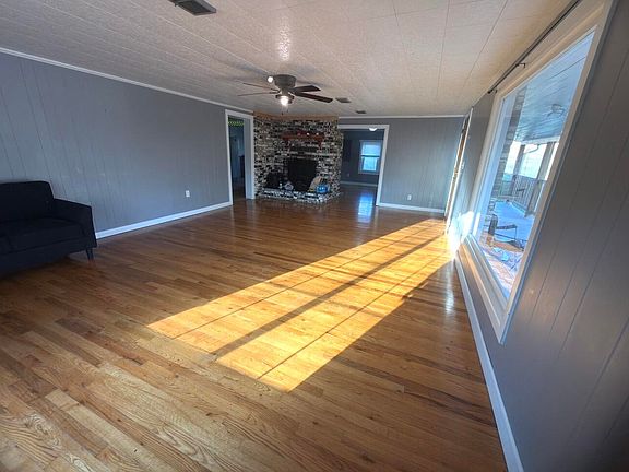 4th image of 1348 Bozoo Rd