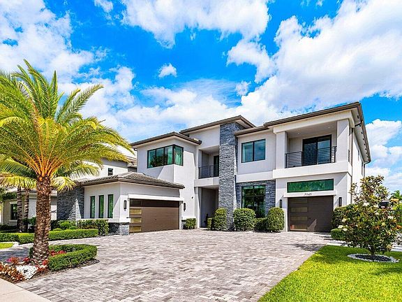 3rd image of 9625 Vescovato Way