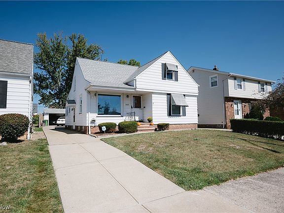 3rd image of 13105 Darlington Ave