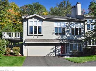 12 Wyndemere, Avon, CT 06001