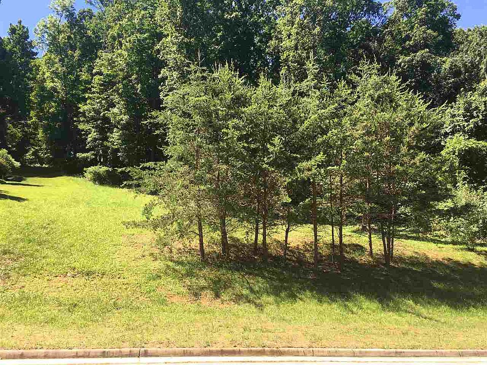 2nd image of 123 Carrsbrook Dr #12