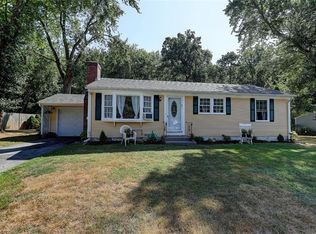 57 Crestwood Ct, Cumberland, RI 02864