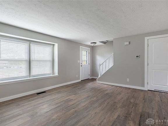 2nd image of 118 Marco Ln