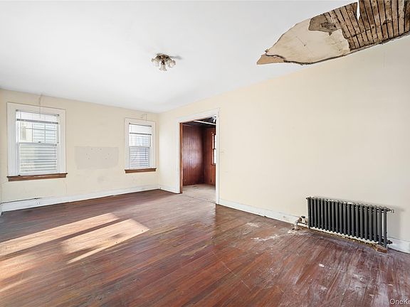 3rd image of 120 First Street