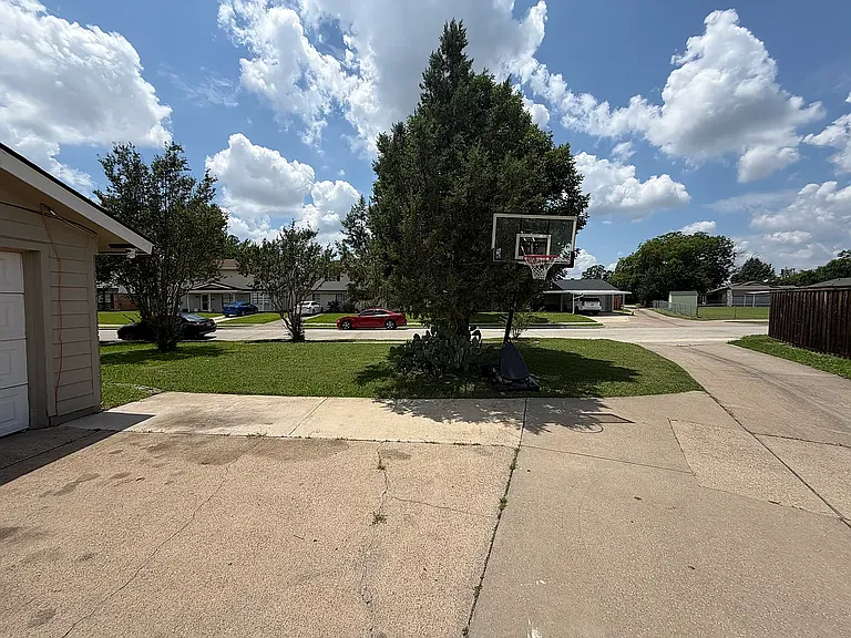 3034 Harlan Dr — Photo 18