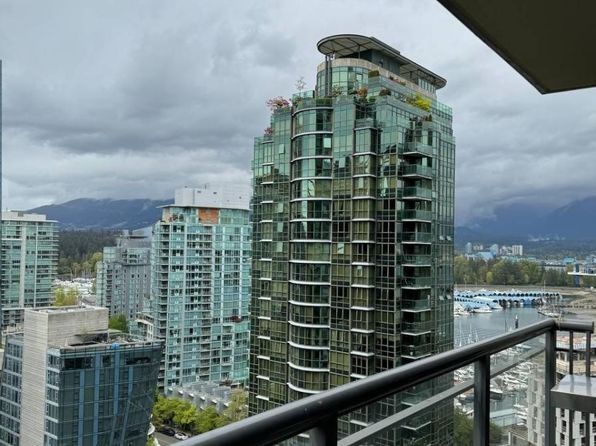 1328 W Pender St, Vancouver, BC V6E 4S9