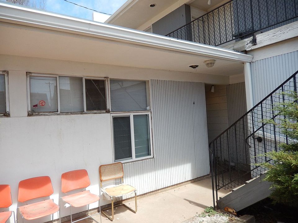 1st image of 819 N Nevada Ave #819NEV-04