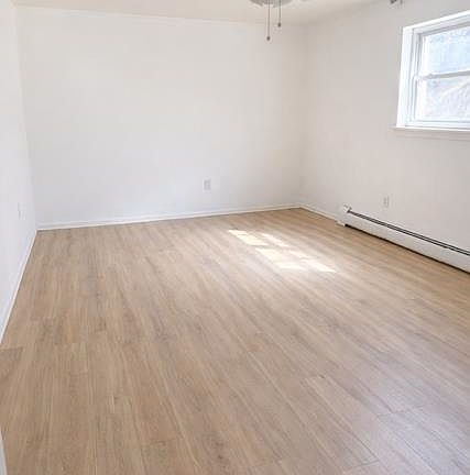 5th image of 2200 Paterson Plank Rd APT 5
