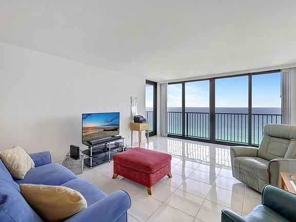 4th image of 2201 S Ocean Drive #2203