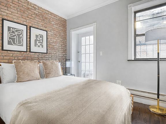3rd image of 229 1st Ave APT 2b