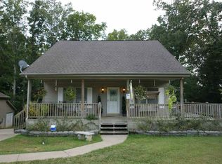 303 Livingston Way, Cadiz, KY 42211