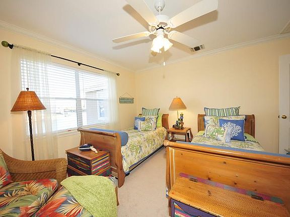 2nd image of 15401 Salt Cay Ct Unit 801