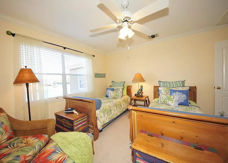 15401 Salt Cay Ct #801 — Photo 2
