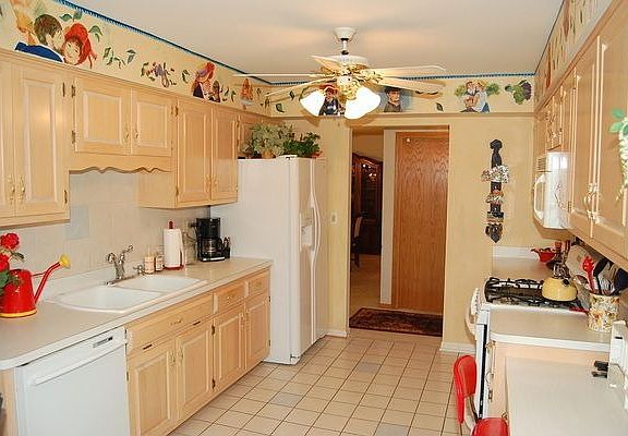 5th image of 11511 Autobahn Dr E #Dr202