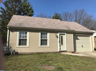 9 Buckingham Dr, Southampton, NJ 08088