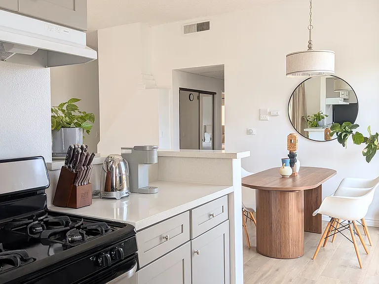 2584 S Centinela Ave #7 — Photo 8