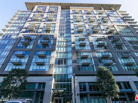 4th image of 1100 S Hope St APT 905