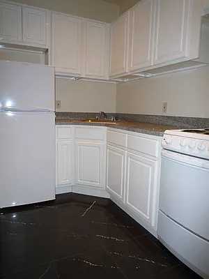 Rented by Alexander Hidalgo, Inc. | media 21