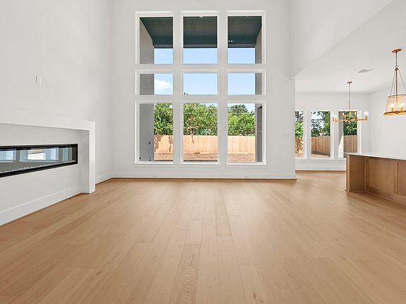 4th image of 10418 Brinwood Dr