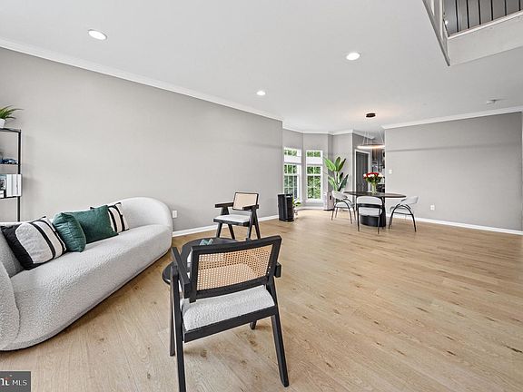 3rd image of 4722 Stellabrooke Ln