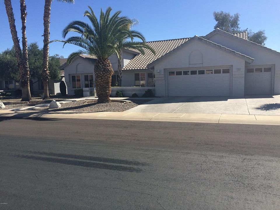 1st image of 14943 W Buttonwood Dr